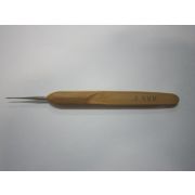 Крючок для вязания с деревянной ручкой 0,5мм YL-210