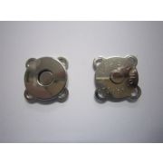 Кнопка-магнит пришивная СТМ 7122 д.1,5см металлическая